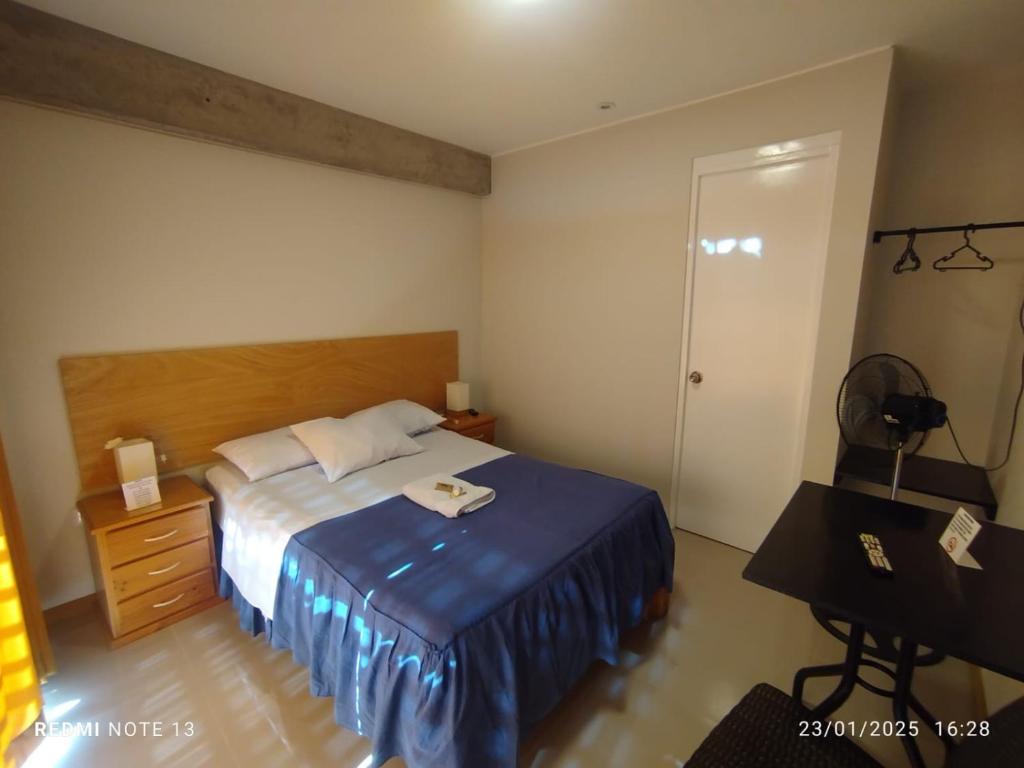 Hostal MIRAMAR 2 - 4