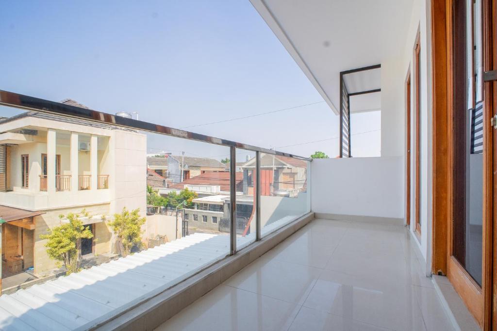 Rumah  m² dengan 3 kamar tidur dan 1 kamar mandi pribadi di Bandara Yogyakarta (Babarsari Permai A1 Homestay Jogja)