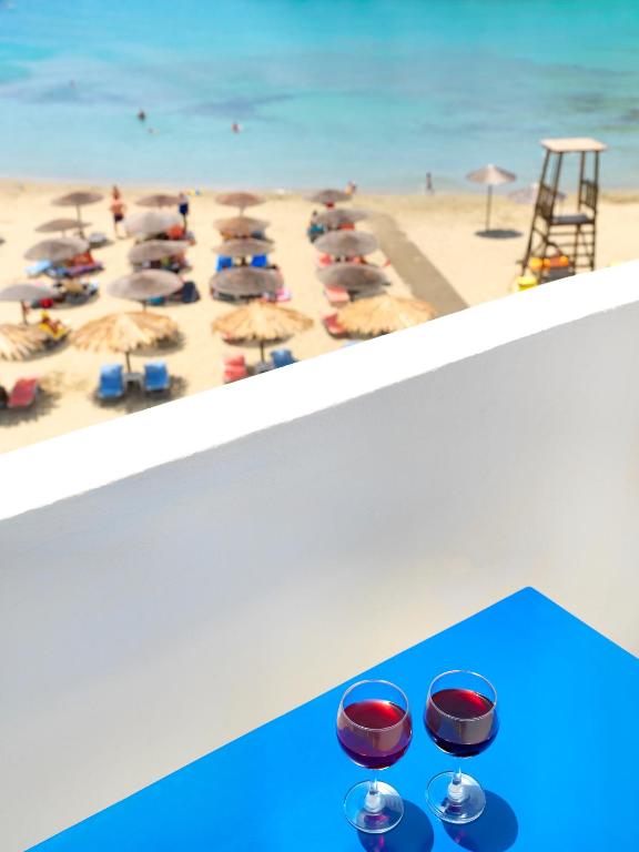 Hotel Kamelo — Hotel in Syros