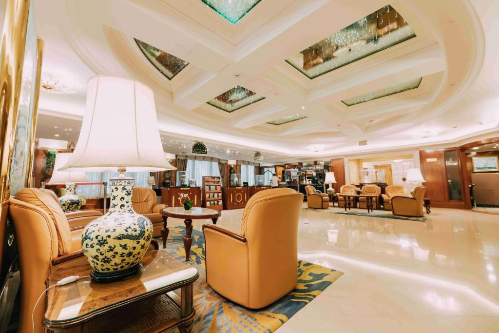 エバーグリーン ローレル ホテル (Evergreen Laurel Hotel)