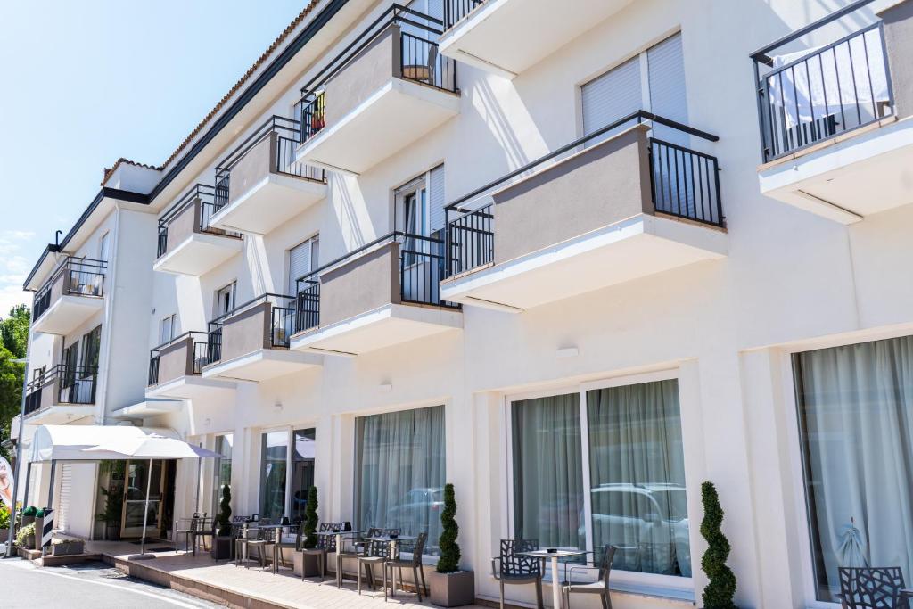 Hotel Laura - 2