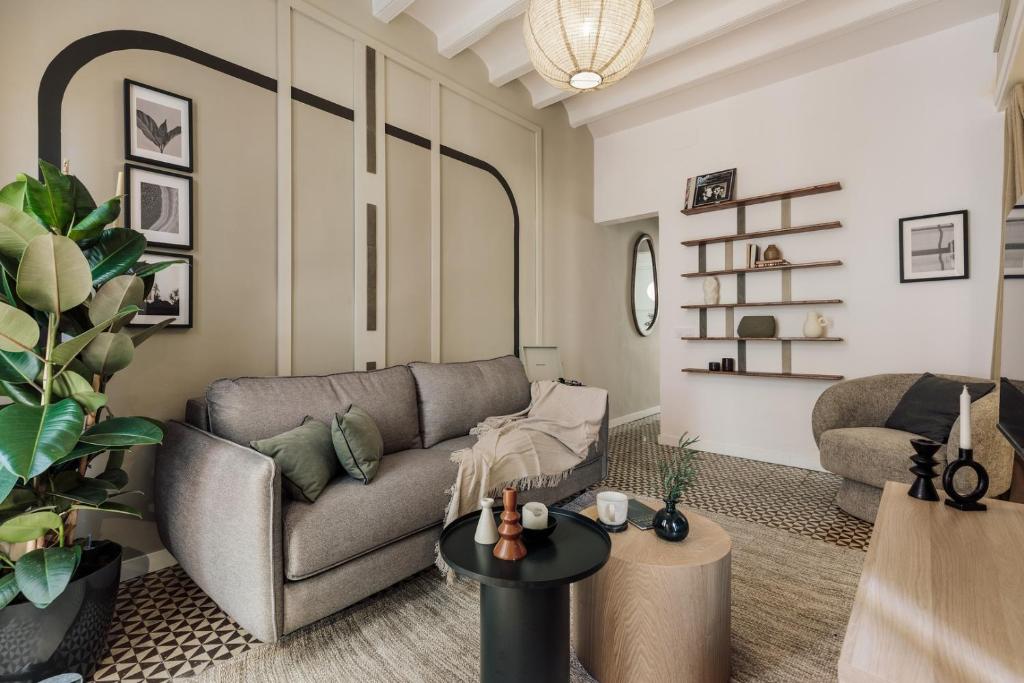 Tiqui - 1 bedroom and balcony in Vila de Gràcia, Barcelona