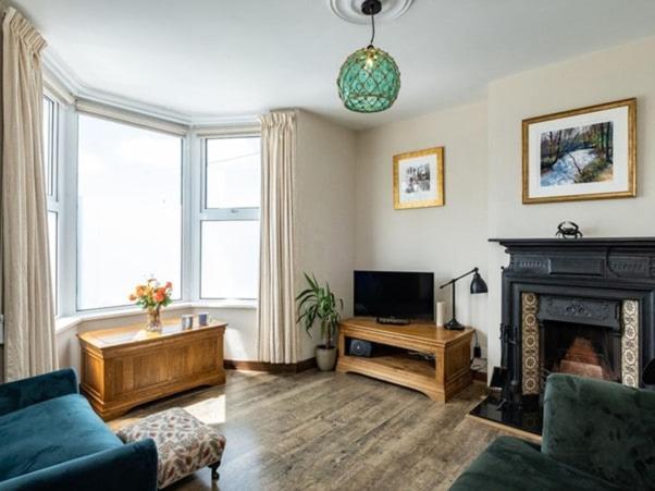 VARLEY VIEW Fishermans cottage with stunning views, Port Isaac