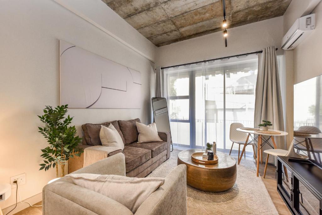 Lux Studio & Big Screen Bliss, Johannesburg