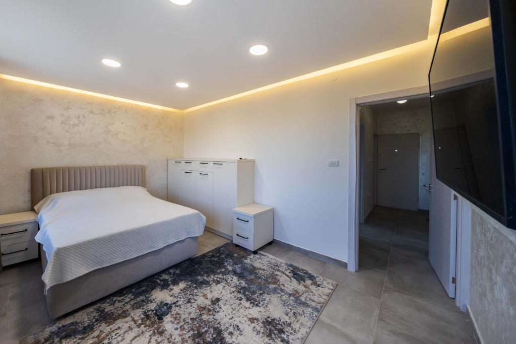 Anja D Apartments - 4