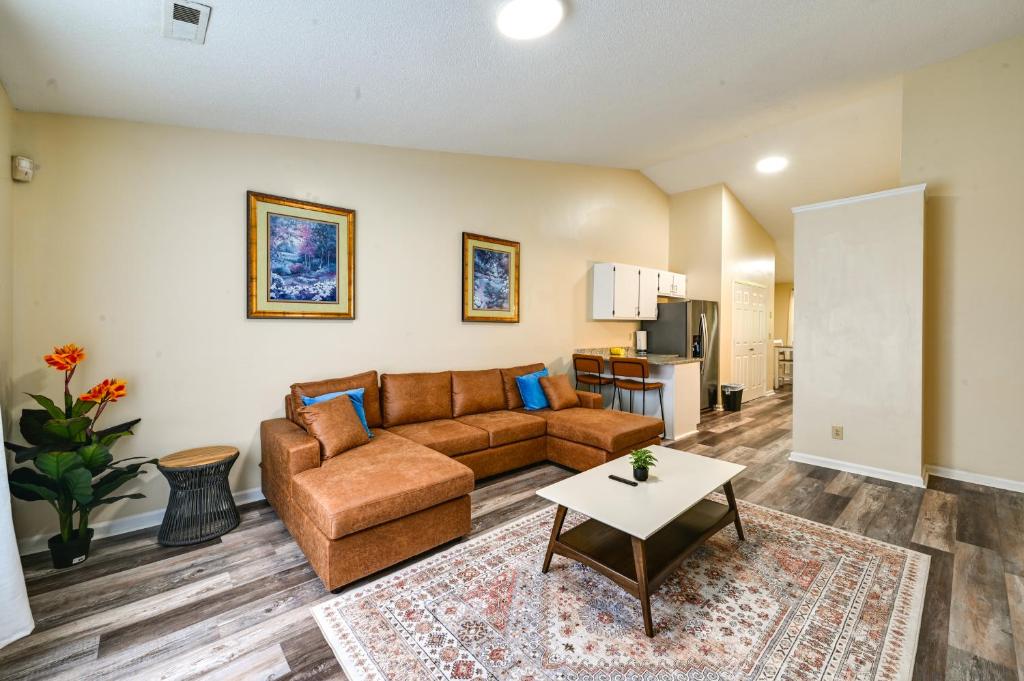 Easy ECU Access Quiet Modern Home with Patio!, Greenville