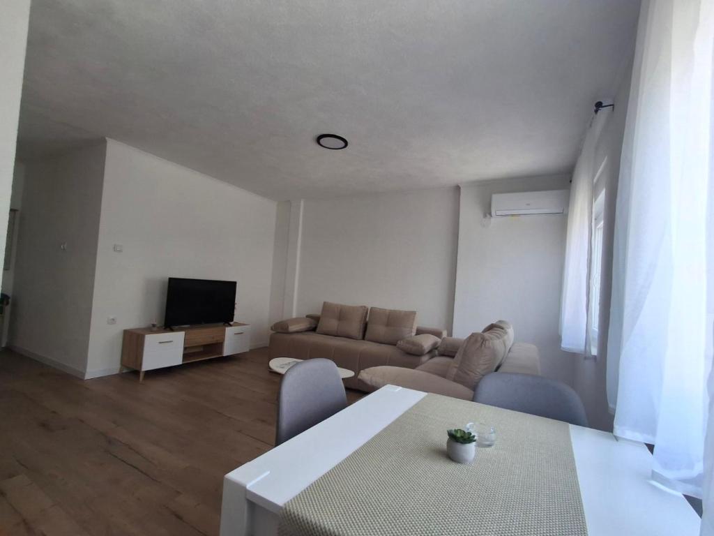 Apartman Djole 1 - 3