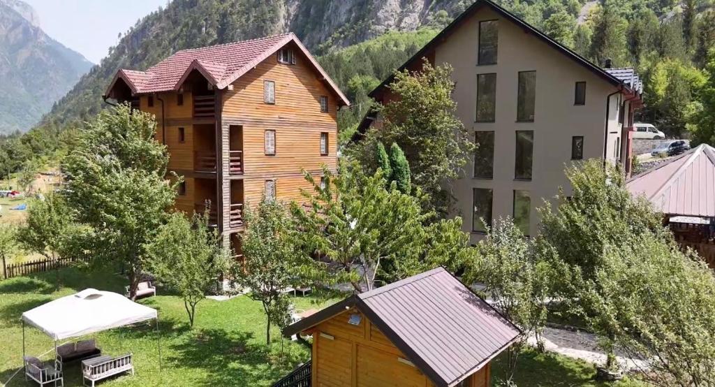 Kulla Emini Valbone 2025, Valbonë