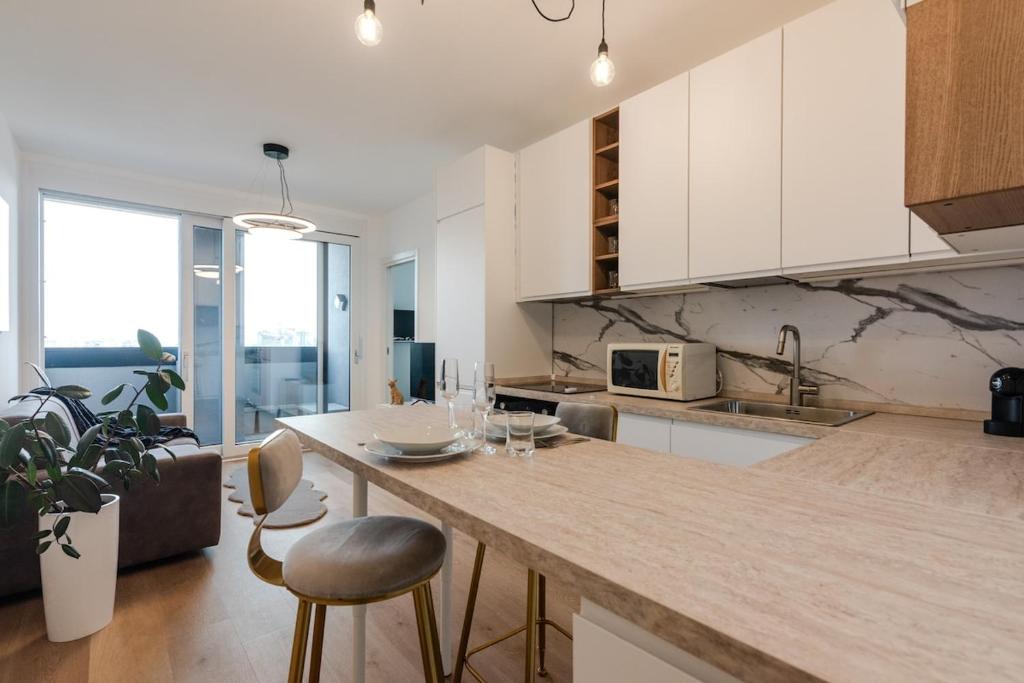 New! Skyline apartment - 2