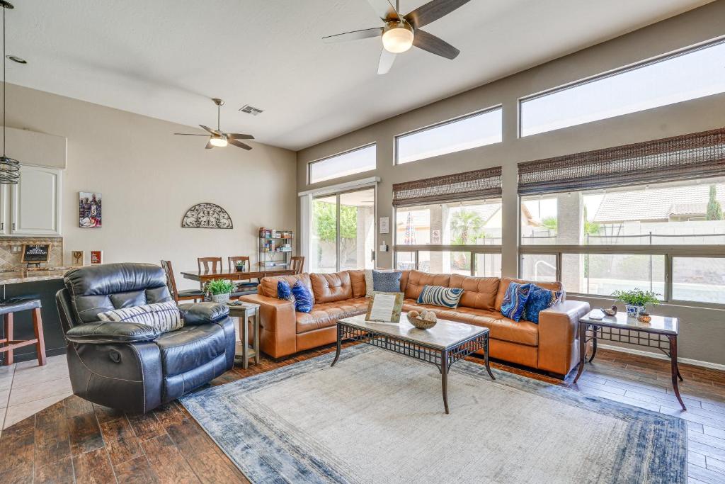 Private Pool and Patio Family Retreat in Mesa, Mesa