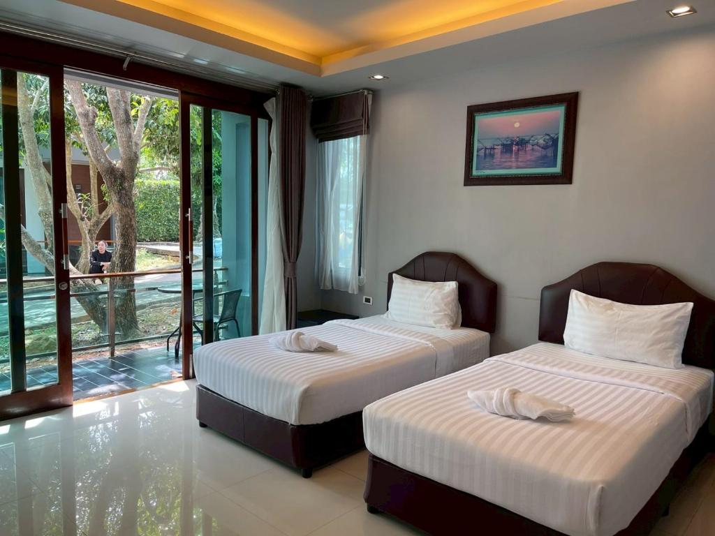 Nutchana Hill Boutique Hotel