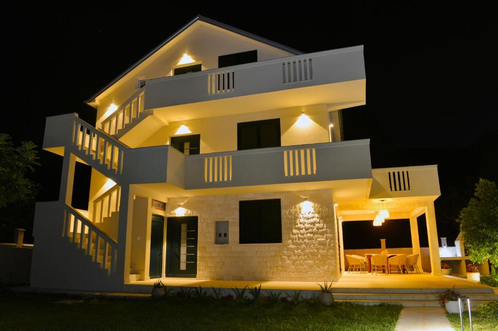 Villa Jovanovic - 1