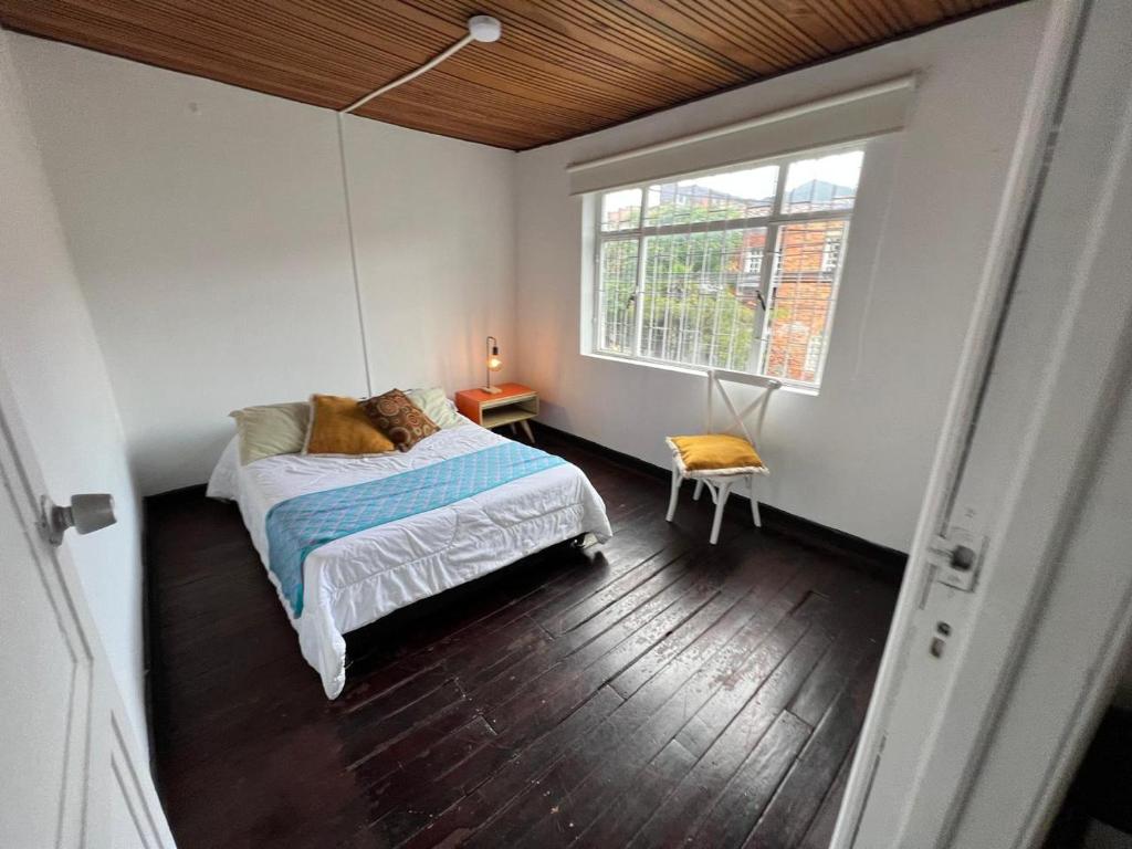 Acogedora habitación en una casa cómoda, autónoma y bellísima - 2