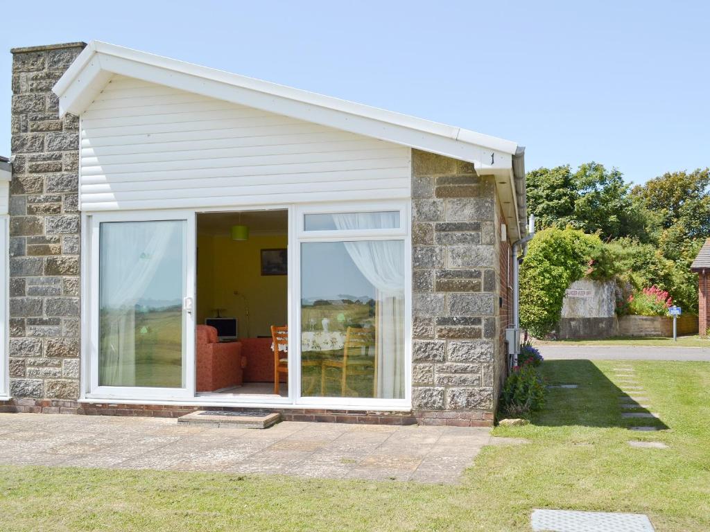 Cliff End, Freshwater