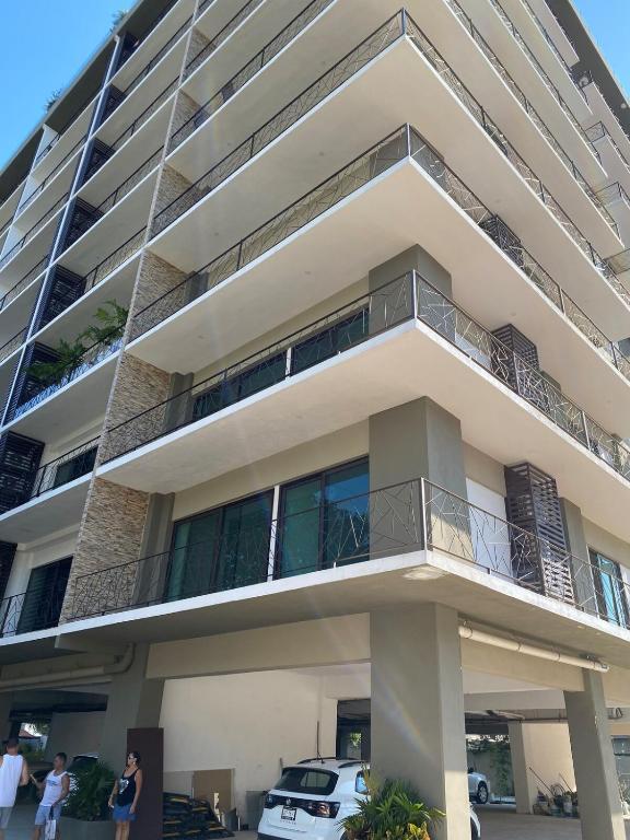 Beach Chic Condo in Hotel Zone - 700m to beach - 2