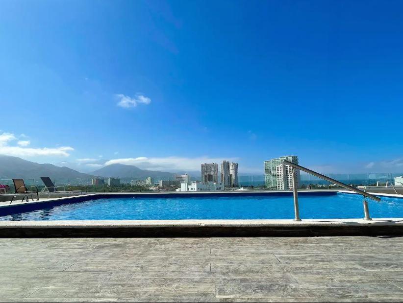 Beach Chic Condo in Hotel Zone - 700m to beach - 4