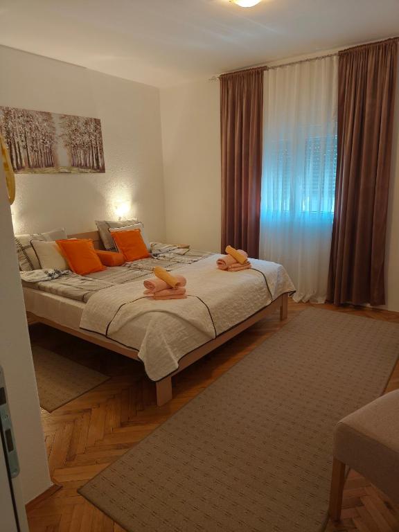 Kuća JEKA - 2