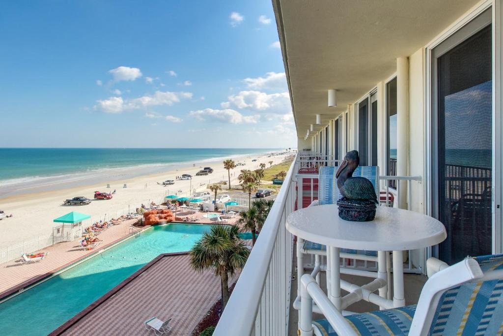 Harbour Beach Resort 408, Daytona Beach