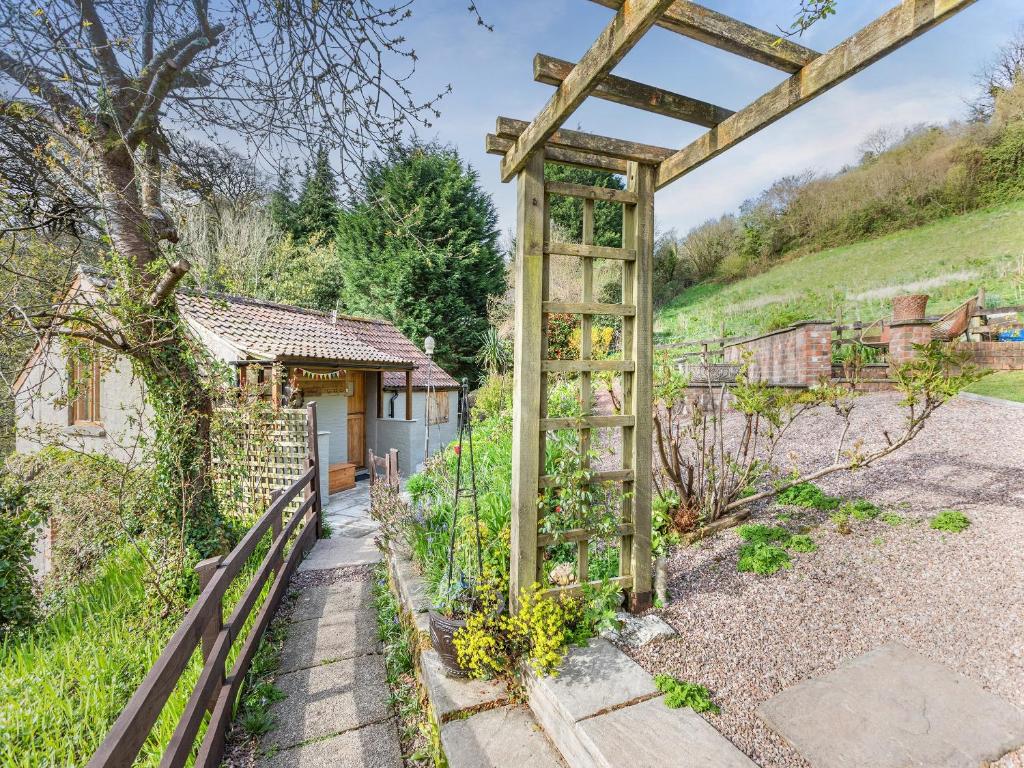 Hayloft - E3759, Berrynarbor