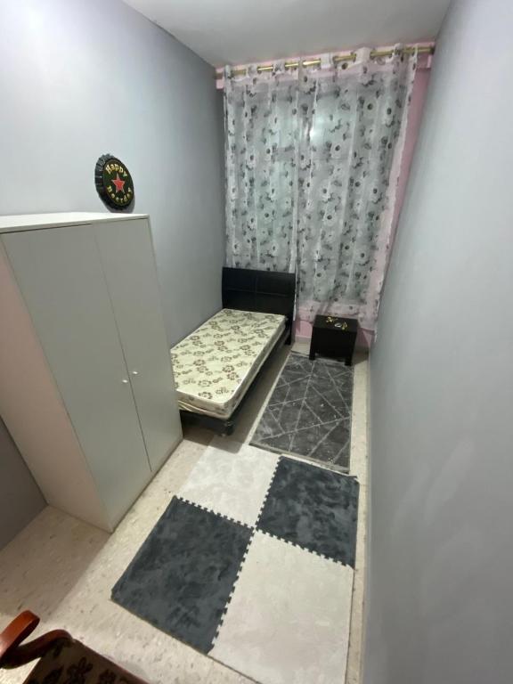 Sharing apartment, Abú Zabí