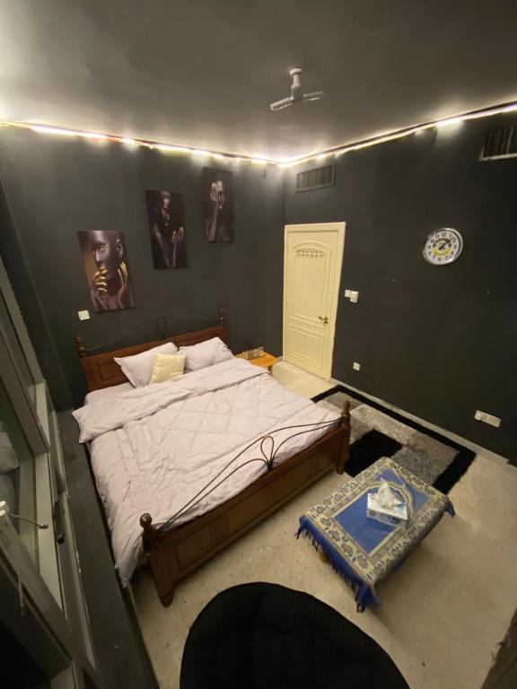 Nice room, Abú Zabí