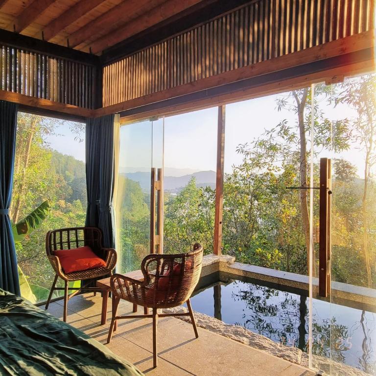 Làng Nhỏ - Hồ Láng Nhớt Resort with Nature Life