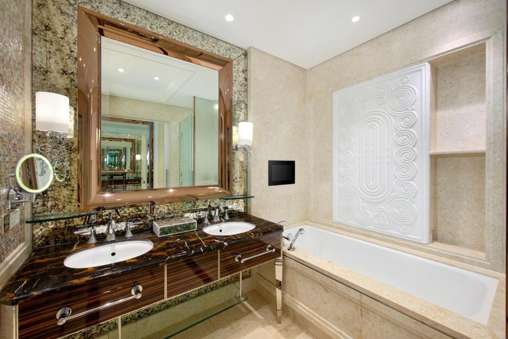 บริการและสิ่งอำนวยความสะดวก