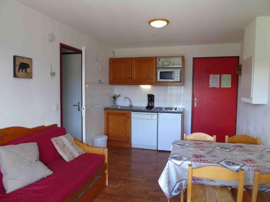 Valfréjus: Appartement 2 pièces, proche télésiège, animaux admis - FR-1-561-49 - 1