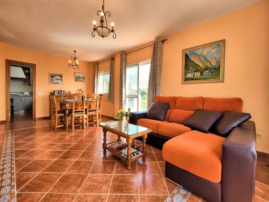 Lopera Cave Apartment with View - 2