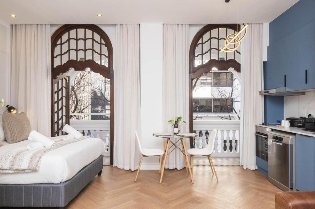 1st Floor Balcony Apartment at Venice House, Kapské Město