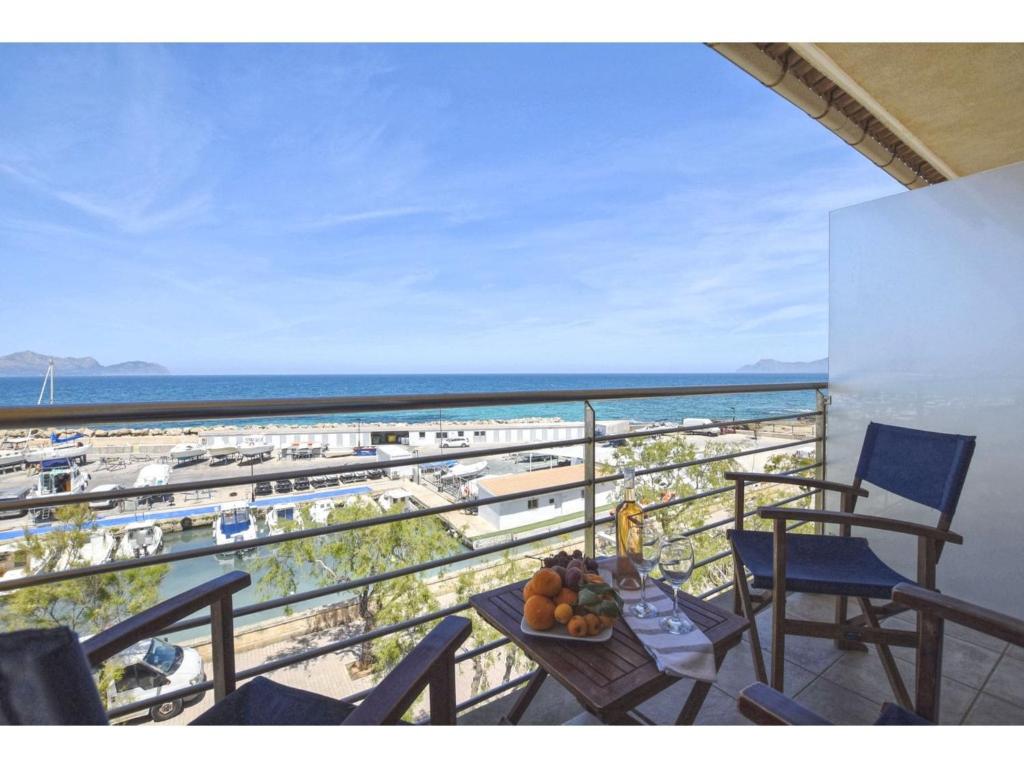 Harborfront Escape in Mallorca, Can Picafort