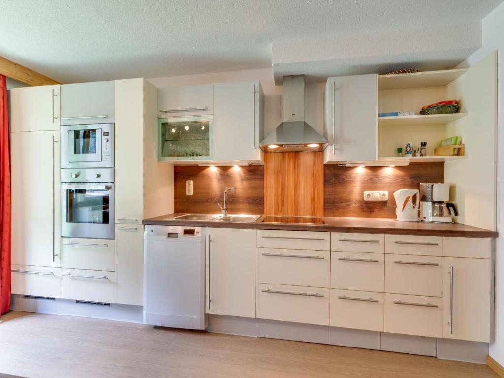 Apartment in Kappl near Ski Slopes - 2