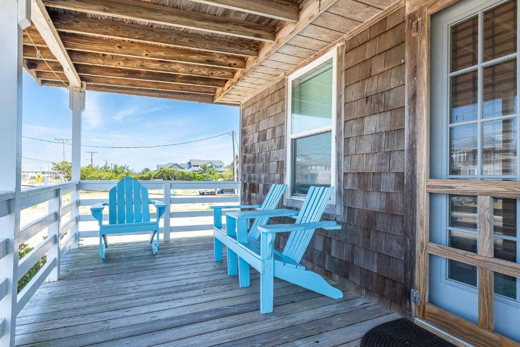 K1307B The Dune Bug - Steps to the Beach! Partial Weeks Available!, Nags Head