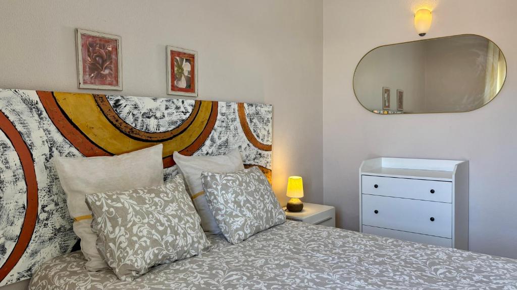 150m to the beach at Sol a Sul apartments, Albufeira