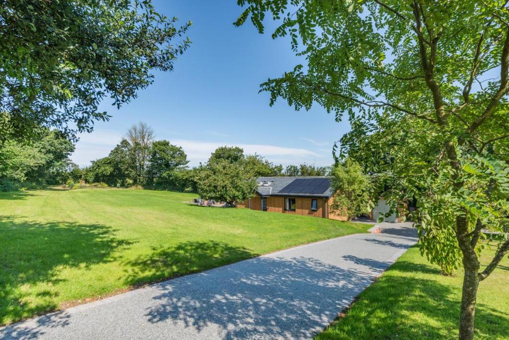 Little Mead, Littleham