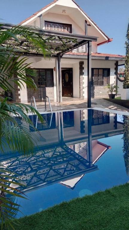 Casa Chalet San Marcos Neiva - 1