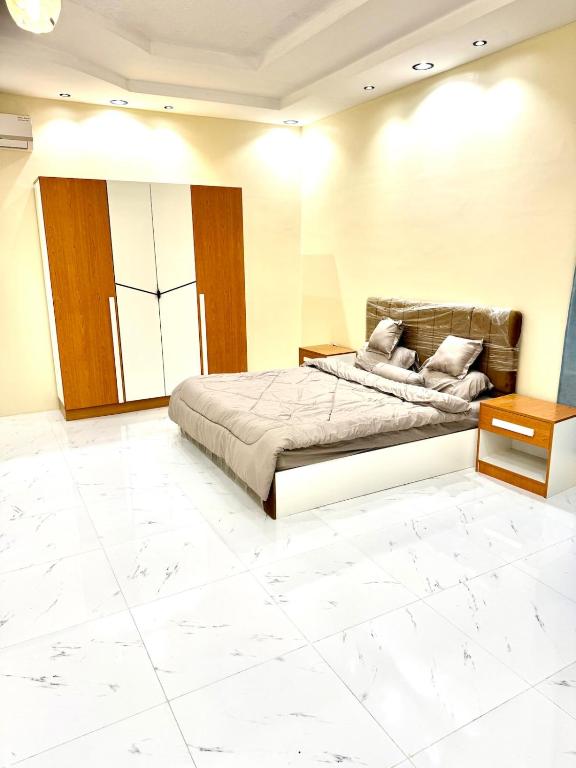 Zara Studio استديو زارا, Táif