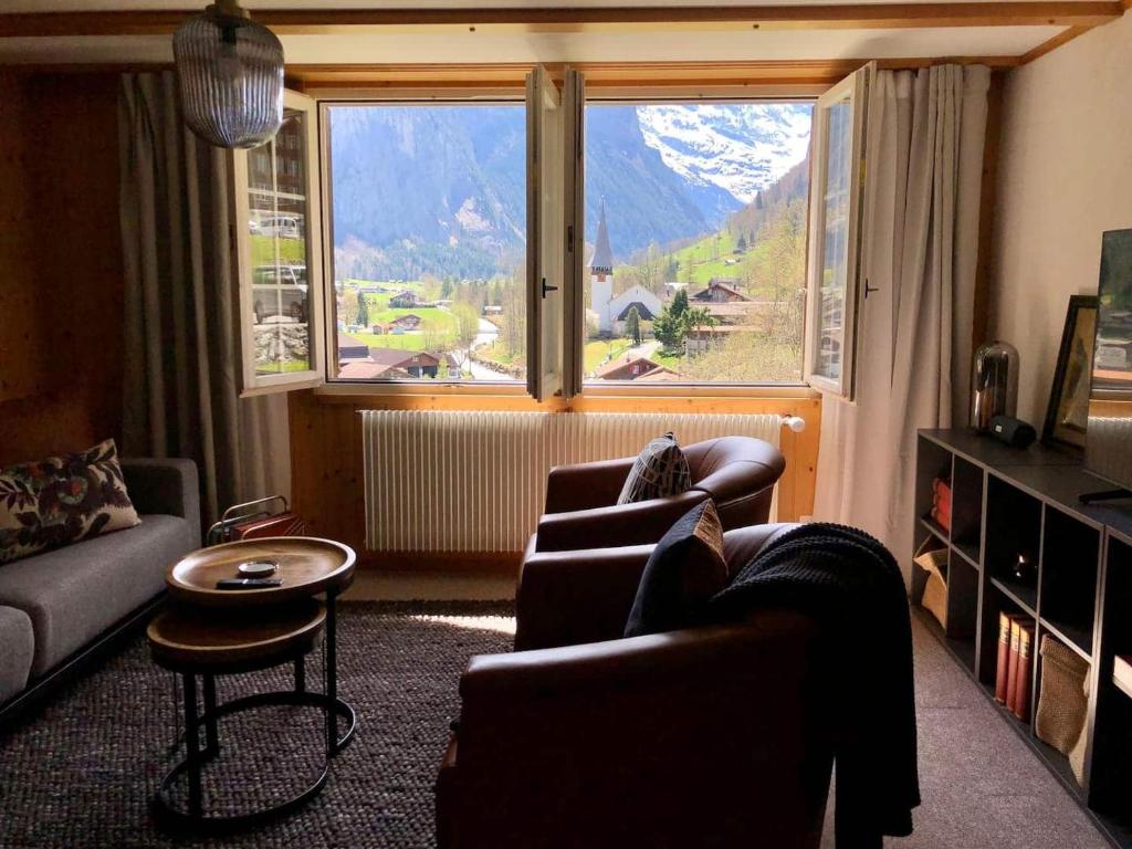 THE Best Valley View-Swiss Charm-Free Parking - 5