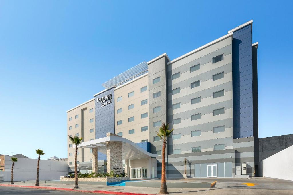 Fairfield Inn & Suites by Marriott Tijuana - 3
