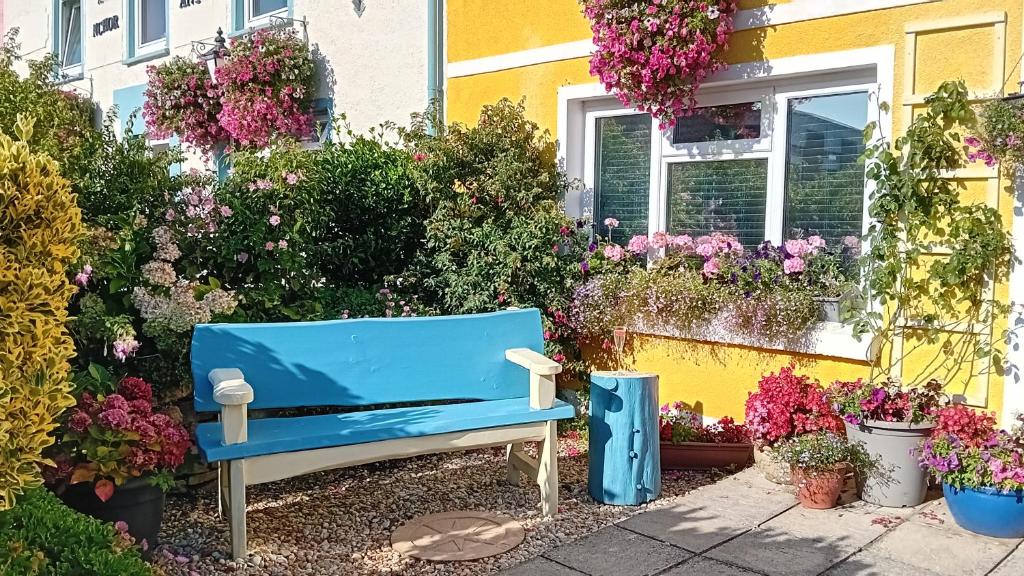 Globe Guesthouse, Burry Port