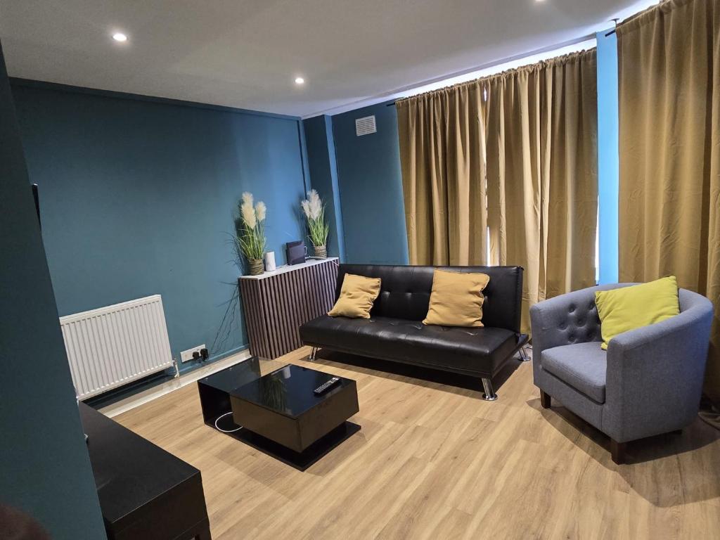 Ground Floor Light-Up Properties, Bristol