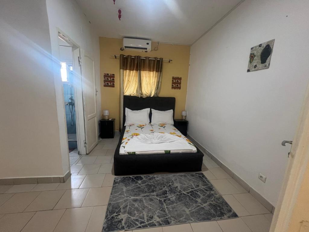 Appart F2 Mpita, Pointe-Noire