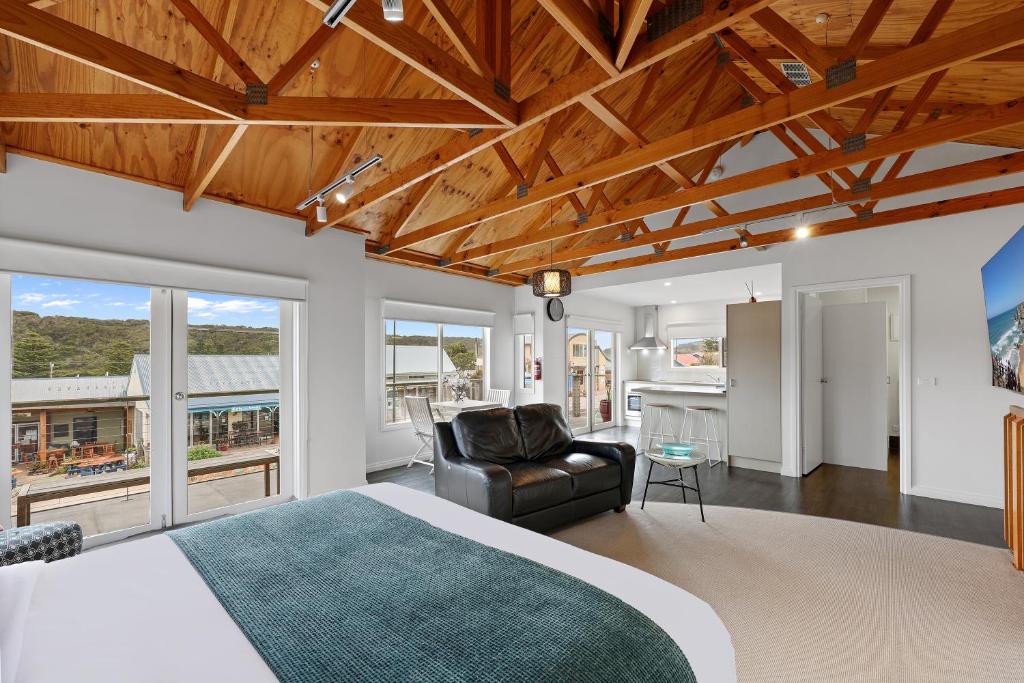 Port Central No 2, Port Campbell