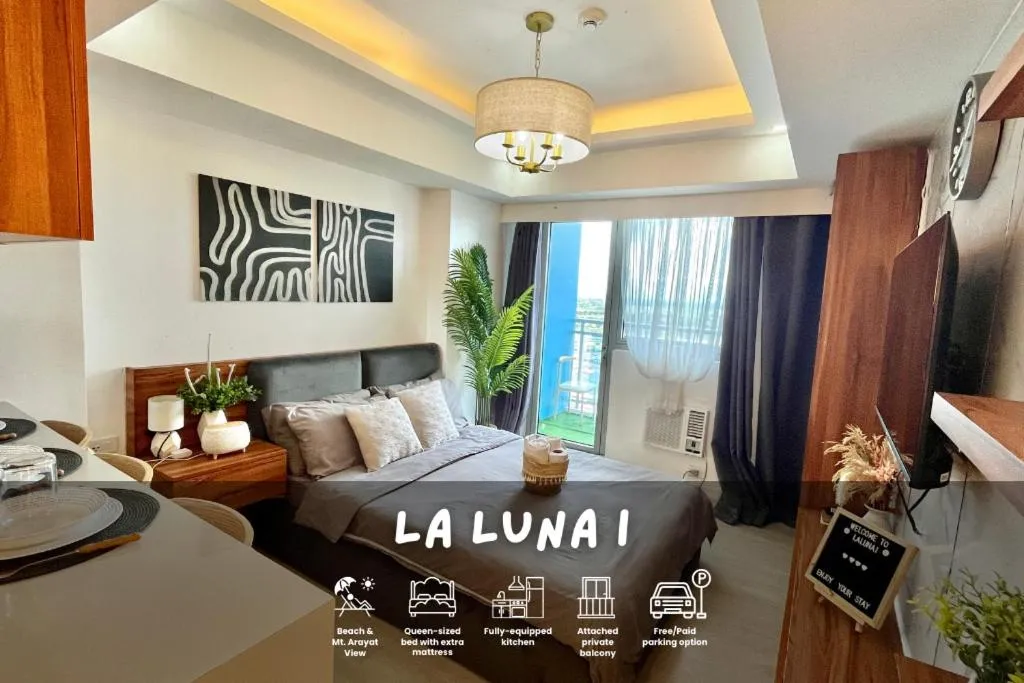 Studio for Couples with Mt Arayat View with Netflix, Karaoke & Boardgames, hotel in San Fernando