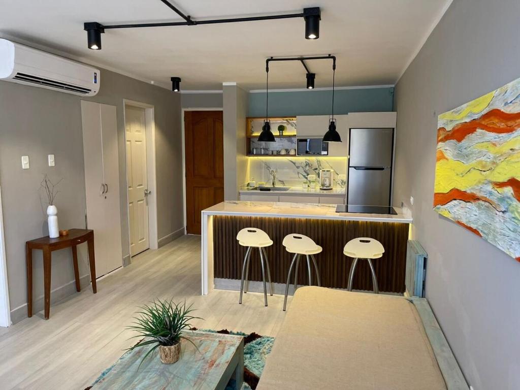 Escape in style! 200 meters from Sambil!, Pampatar