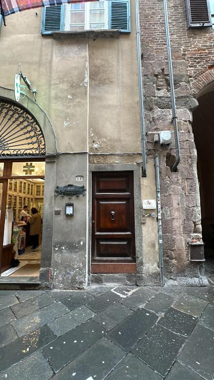 Lucca Charm - 2