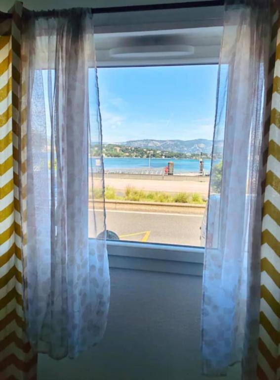 Studio les Sablettes vue mer, La Seyne-sur-Mer