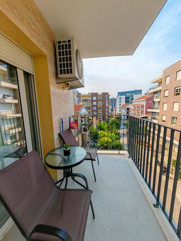 Modern City Apartment Budva-Central Location,5 min to Beach - 2