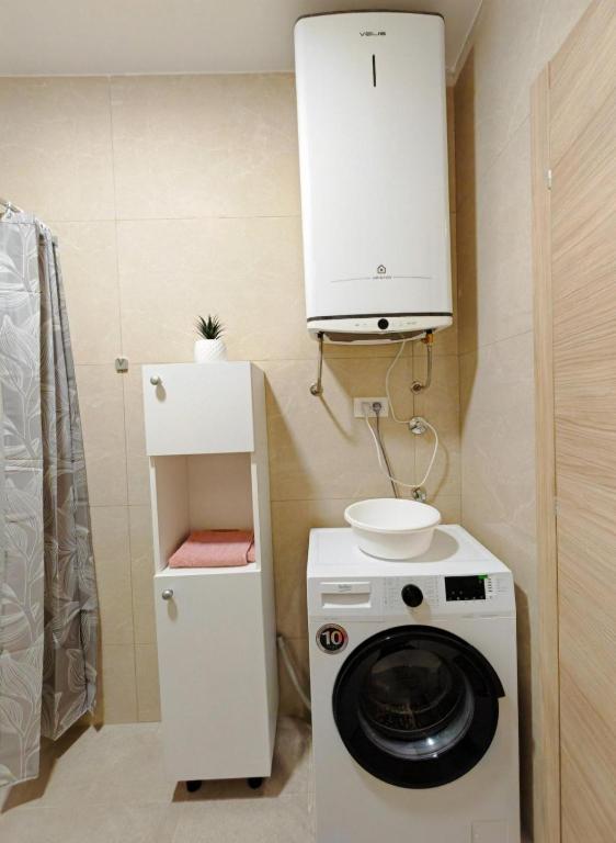 Modern City Apartment Budva-Central Location,5 min to Beach - 5