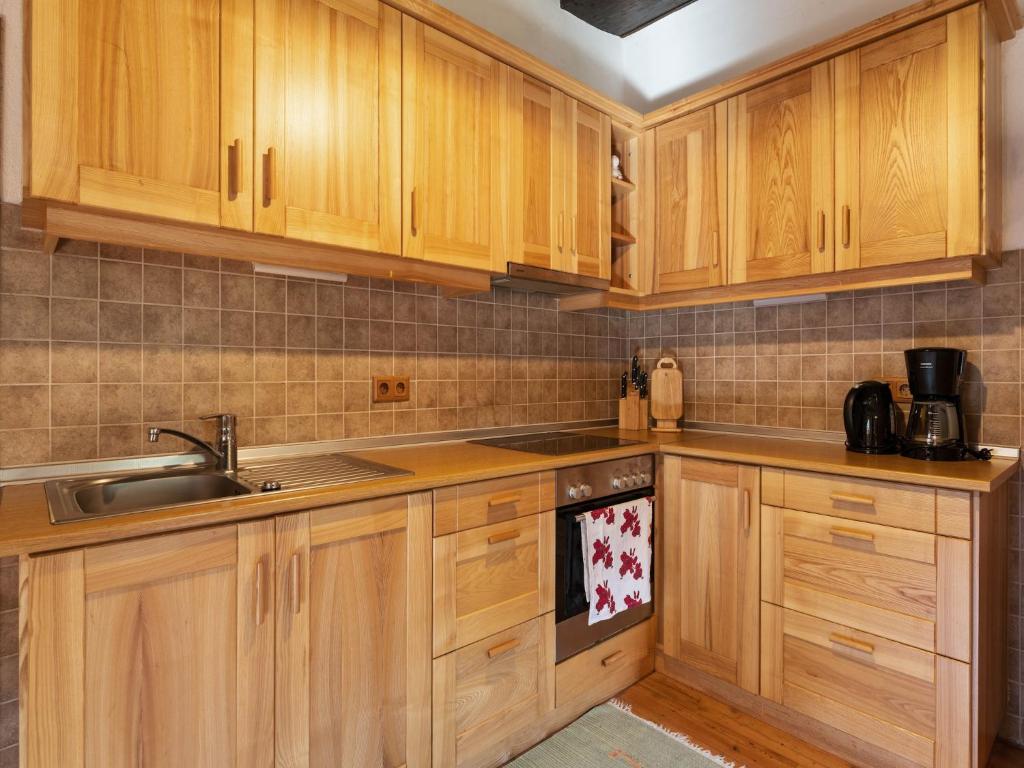Chalet in Eberstein near Saualpe Ski - 3